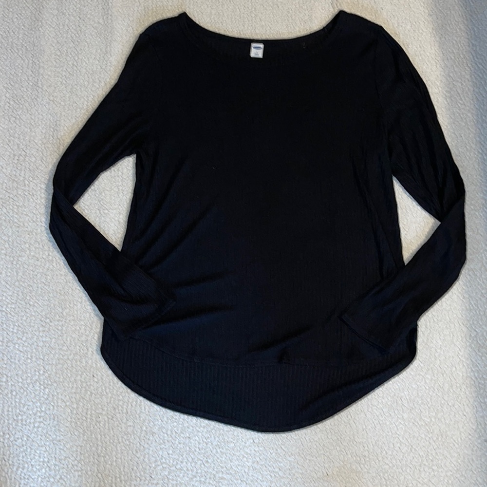 Women’s Long sleeve Black Shirt - Barely Worn!